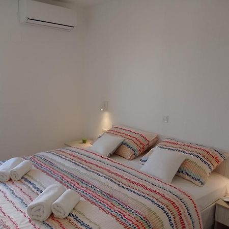 Apartment Lucija With Sea View Дубровник Екстериор снимка