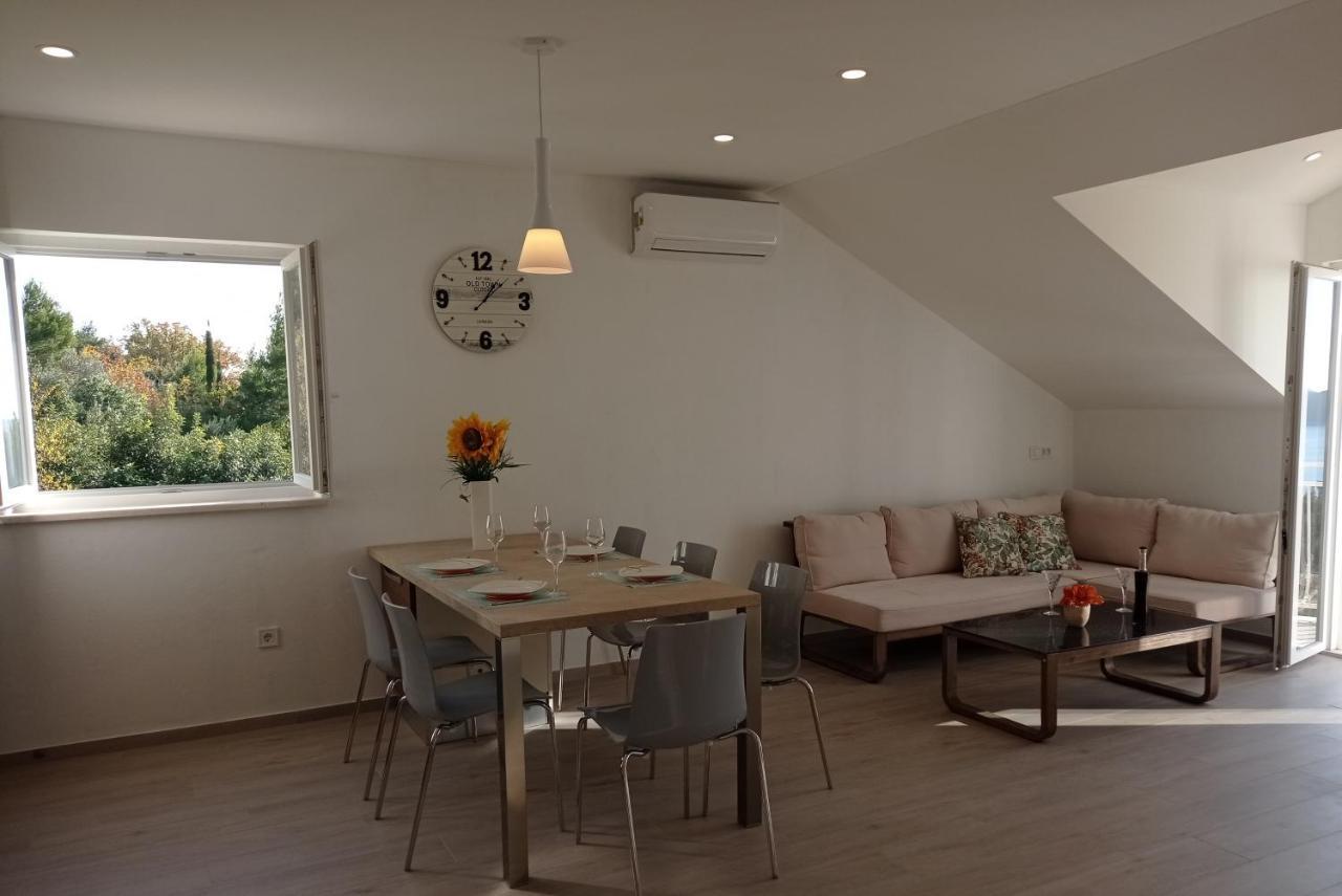 Apartment Lucija With Sea View Дубровник Екстериор снимка