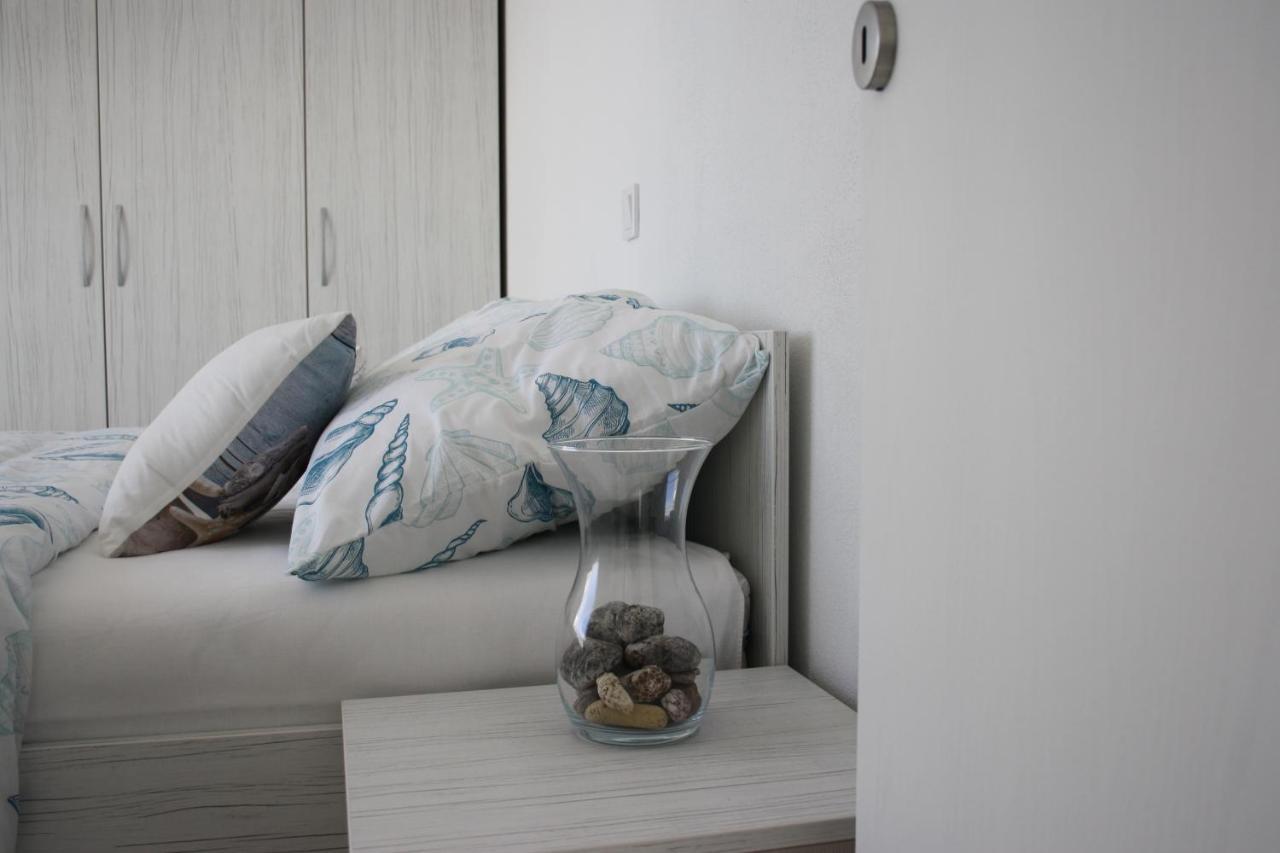 Apartment Lucija With Sea View Дубровник Екстериор снимка